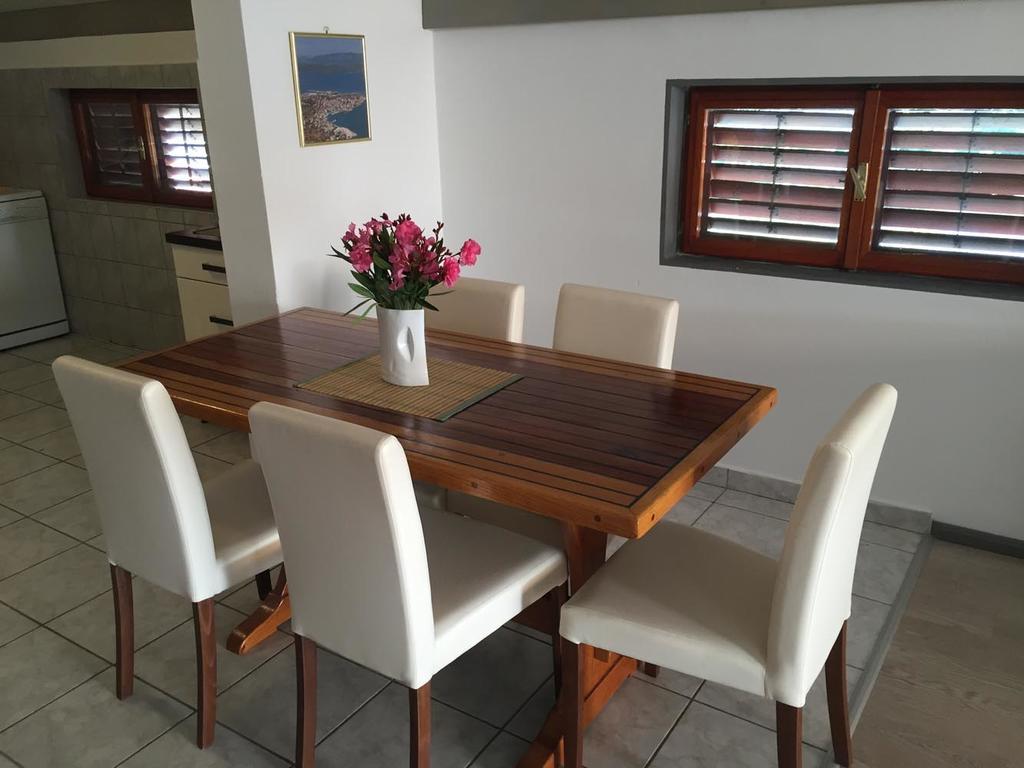 Apartments Pavic Betina  Ngoại thất bức ảnh